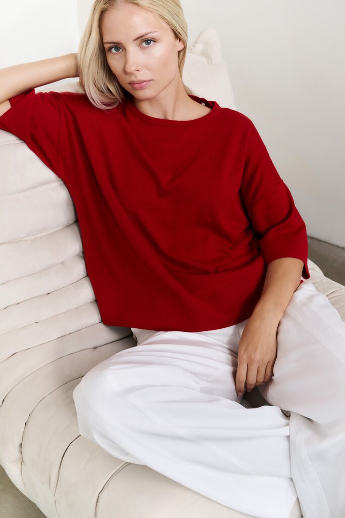 MEDIUM-L_25W_01-000454-507_91559_01-301206-507_99963-032-0562 T-shirt SCARLET SAGE RED 1-000454-507-91559